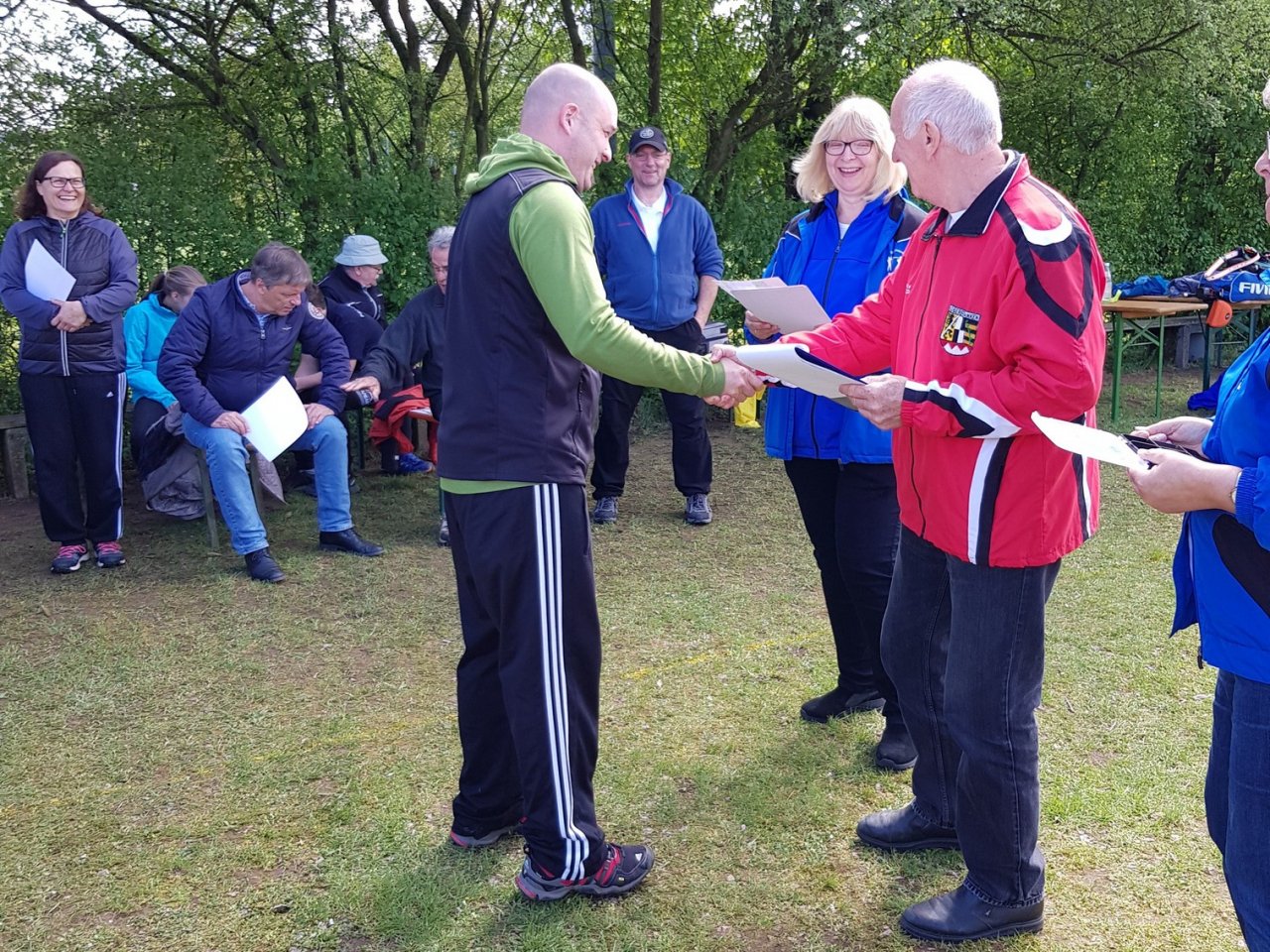 Gaumeisterschaft in trockenen Tuechern