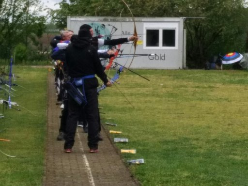 Gaumeisterschaft in trockenen Tuechern