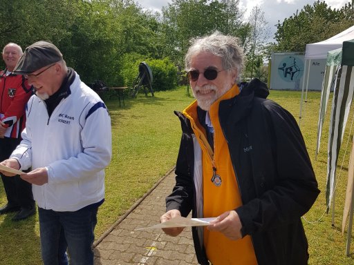 Gaumeisterschaft in trockenen Tuechern