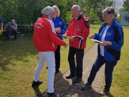 Gaumeisterschaft in trockenen Tuechern