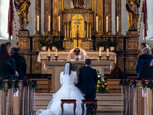 Spalier zur Hochzeit von Stephi und Markus